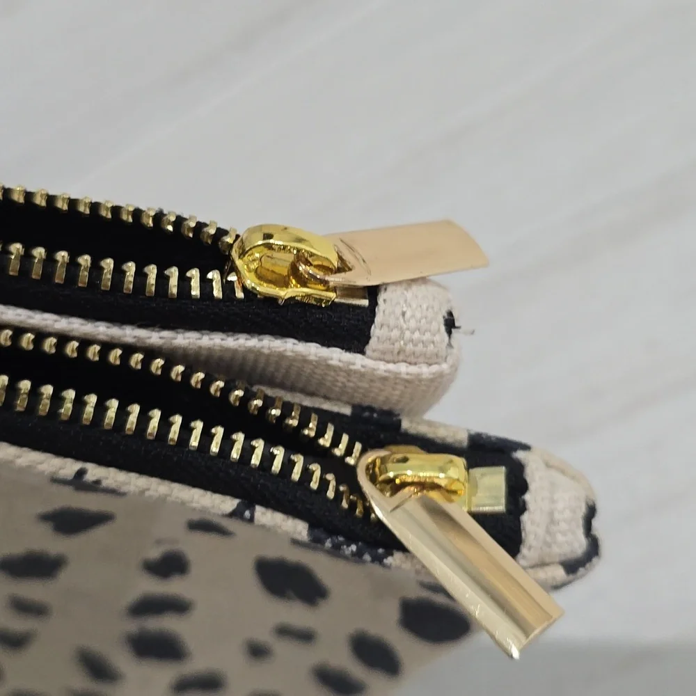 Vineyard Vines Leopard Print and Black Beige Cosmetic Bag Set 2 Set Pouches